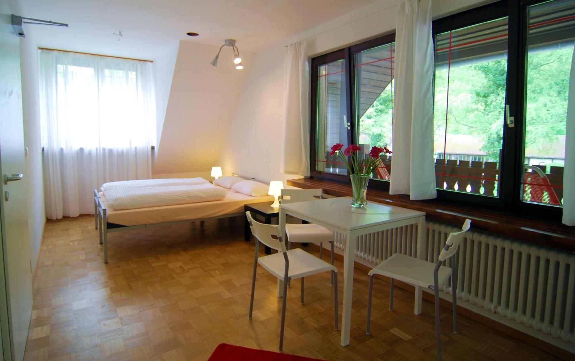 Hostel Waldblick Friburgo de Brisgovia Exterior foto