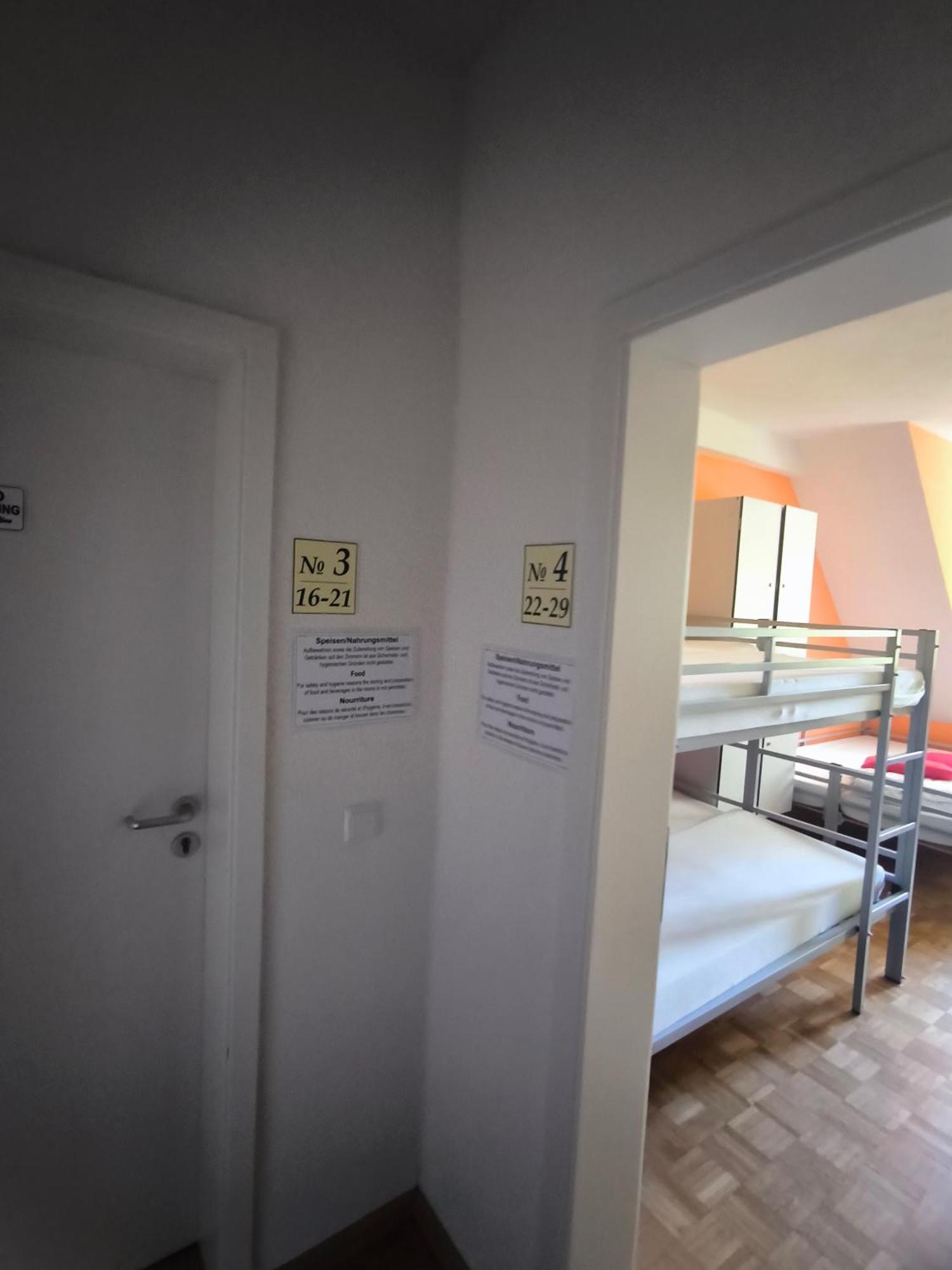 Hostel Waldblick Friburgo de Brisgovia Exterior foto